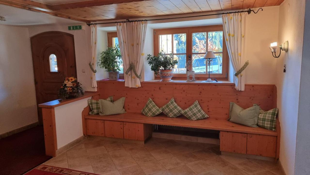 Hotel Garni Friedheim Санкт-Антон-ам-Арльберг Экстерьер фото